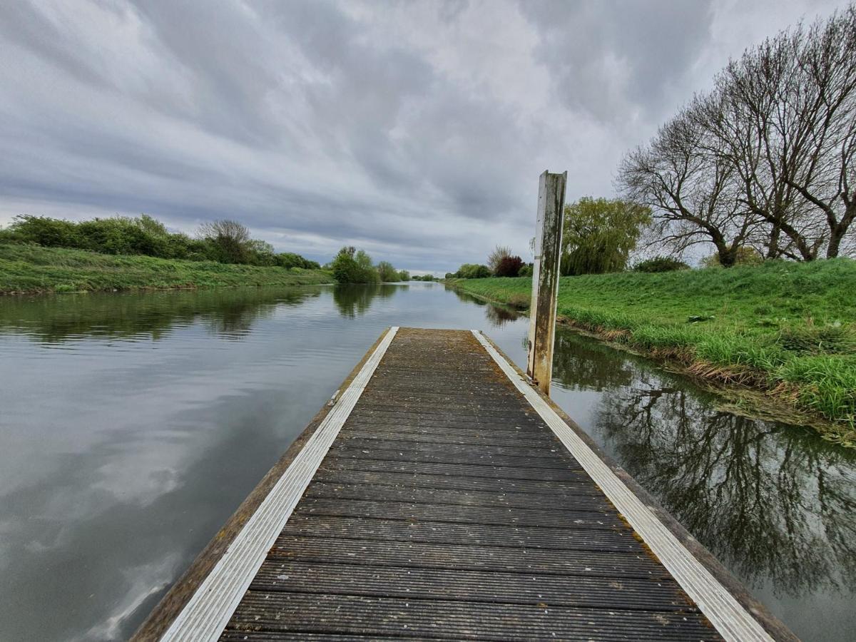 Rustic Pods Riverview Holiday Park Lincoln Exterior photo